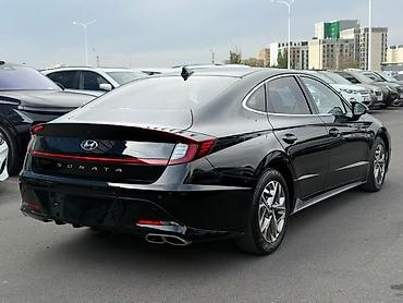 Продажа авто: Hyundai Sonata: 2021 г., 1.6 л, Автомат, Бензин, Седан — 4