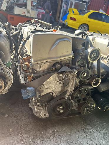 Детали двигателя и моторы в сборе: Бензиновый мотор Honda 2004 г., 2 л, Б/у, Оригинал, Япония — 2