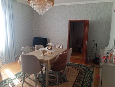 Həyət evləri və villaların satışı: Həyətyanı torpaq sahəsi və yaşayış evi - Geniş darvazalı giriş, maşın — 7