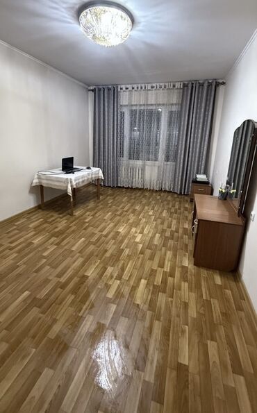 сдаю квартиру на долгий срок: 2 комнаты, 72 м², 106 серия улучшенная, 1 этаж, Косметический ремонт