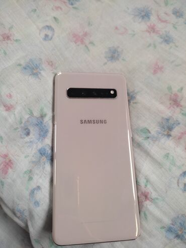 Мобильные телефоны: Samsung Galaxy S10 5G, Б/у, 256 ГБ, 1 SIM