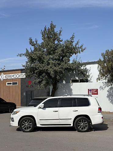 lexus e: Lexus LX: 2013 г., 5.7 л, Автомат, Бензин, Внедорожник — 2
