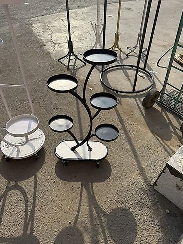 səki halvasi: Dəmir çiçək stendi – təkərli, çoxsəviyyəli - Material: toz boyalı — 3