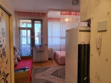 Günlük kirayə mənzillər: 1 otaqlı, Nizami r. r-nu — 12