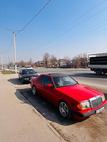Продажа авто: Mercedes-Benz W124: 1990 г., 2.5 л, Автомат, Бензин, Купе — 3