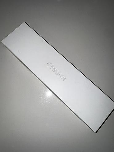 Qol saatları və aksesuarlar: Apple Watch Series 7 – 41 mm (Green Aluminium) 	•	Model: Apple Watch — 2