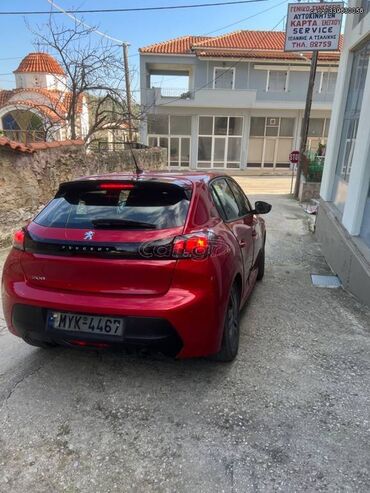 Transport: Peugeot 208: 1.2 l | 2021 year | 51000 km. Hatchback