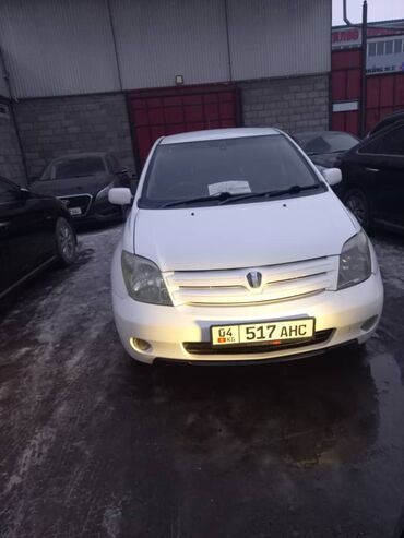 тайота лангурузер: Toyota ist: 2002 г., 1.5 л, Автомат, Бензин, Хэтчбэк