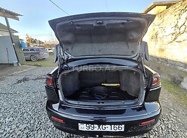 Mitsubishi: Mitsubishi Lancer: 2 l | 2008 il 281000 km Sedan — 1