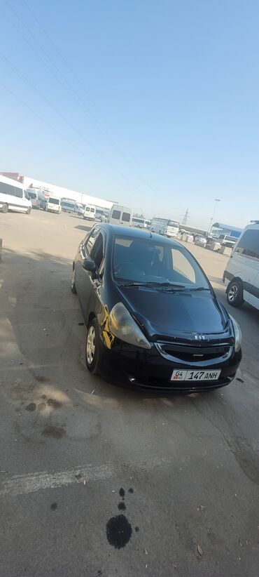 купить машины: Honda Fit: 2003 г., 1.5 л, Вариатор, Бензин, Хетчбек