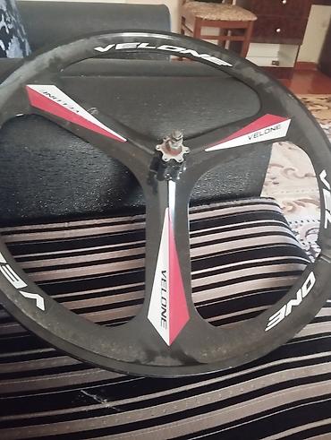 hot wheels f1: Velone One üçşüalı velosiped ön təkər diski ve arxa diski - — 1
