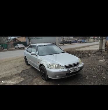 Honda: Honda Civic: 2000 г., 1.5 л, Автомат, Газ, Седан