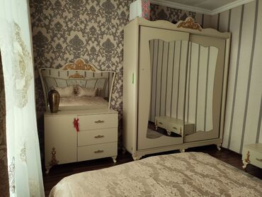 metbex ucun stol ve stullar: İkinəfərlik çarpayı, Dolab