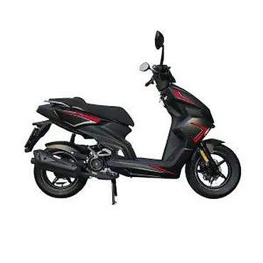 Ostali motocikli i skuteri: Sportski skuter 50cc – modern dizajn i agilne performanse - Agregat — 17