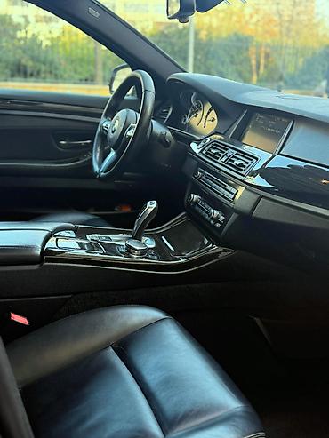 quad: BMW 5 series: 3 l | 2015 il Sedan — 8