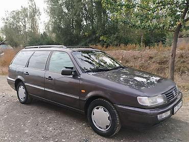 Volkswagen: Volkswagen Passat Variant: 1994 г., 1.8 л, Механика, Бензин, Универсал — 5