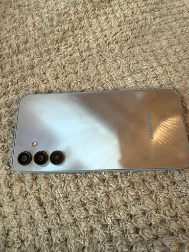 radiator işlənmiş: Samsung Galaxy A15, 128 GB, rəng - Göy, Qırıq