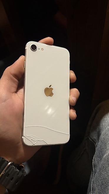 iphone se ekran: IPhone SE 2022, 64 GB, Ağ — 2
