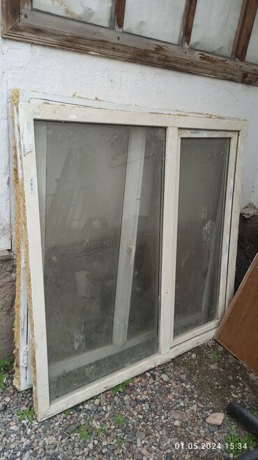 Окна: Пластиковое окно, цвет - Белый, Б/у, 140 *140, Самовывоз, Платная доставка