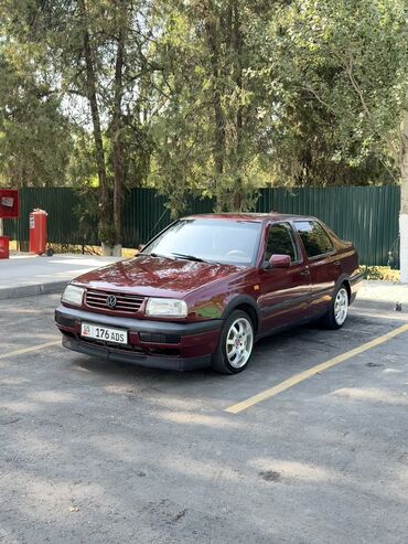 моновпрыск на гольф 3: Volkswagen Vento: 1993 г., 1.8 л, Механика, Бензин, Седан