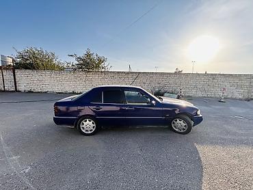 mersedes arxa stoplar: Mercedes-Benz C-Class: 2 l | 1994 il Sedan — 6