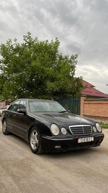 химичиска авто: Mercedes-Benz 270: 2001 г., 2.7 л, Типтроник, Дизель, Седан