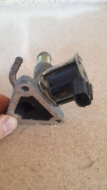 приточный клапон: Клапан двигателя Mazda 2000 г., Б/у — 2