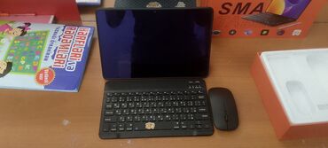 Digər planşetlər: Umiio S10 planşet – klaviatura və siçan ilə Xüsusiyyətlər: - Model — 1