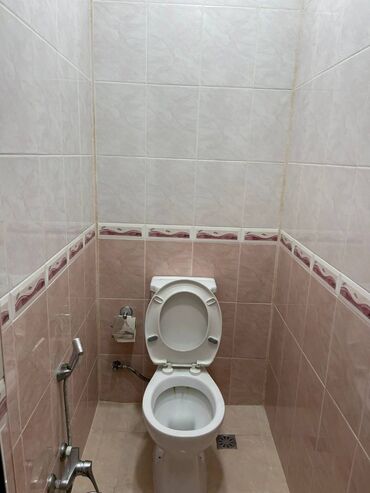 Uzunmüddətli kirayə mənzillər: Nəsimi rayonu Xətai prospekti (Nəsimi bazarı yanı) inşa edilmiş 16 — 9