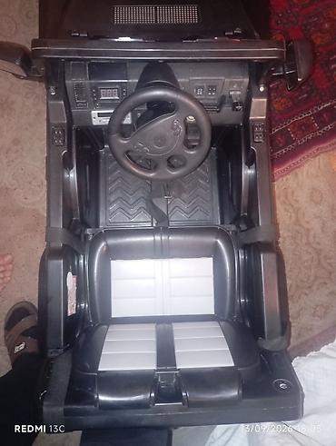 Uşaq üçün elektrik maşınları: Uşaq üçün elektrikli minik maşını – Mercedes G-Class üslubunda, qara — 3