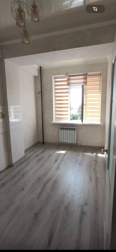 сдам квартиру в районе ошского рынка: 1 комната, 36 м², Элитка, 6 этаж, Евроремонт