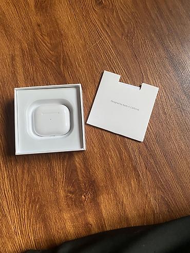 galaxy buds: Беспроводные наушники AirPods 3 (с кейсом MagSafe) - Чистый, объемный — 4