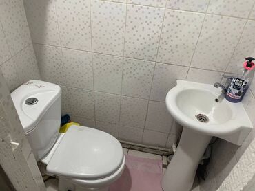 снять квартиру 1 комнатную: 1 комната, 22 м², Общежитие и гостиничного типа, 1 этаж, Косметический ремонт