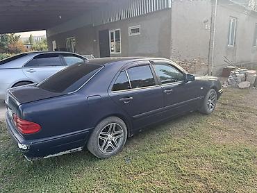 subaru a: Mercedes-Benz E-Class: 1999 г., Седан — 2