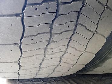 Шины: Michlen, 295/60/22.5, резина не нарезалась, 3 шт. каждое колесо 5000 — 6