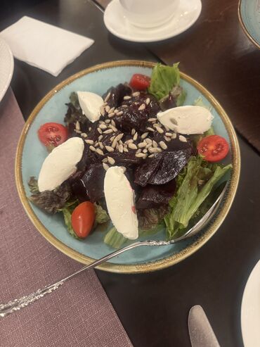 Готовые блюда, кулинария: Ассортимент салатов 1) Хрустящие баклажаны - Запечённые/обжаренные — 14