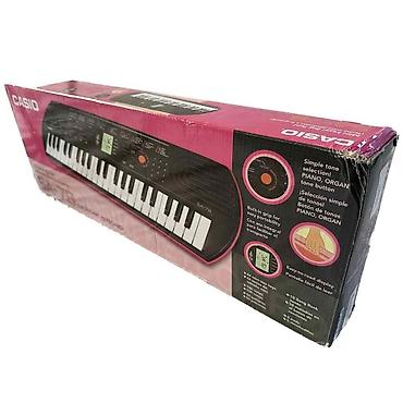 Синтезаторы: Детский синтезатор Casio SA 78 весит всего 1,4 кг., звучит правильно и — 1