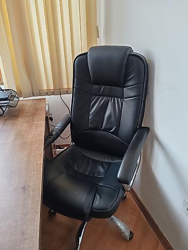 Ofis mebeli: Ofis mebel dəsti təcili satılır, 2 günə ofisdən çıxarılmalıdır. Demək — 7