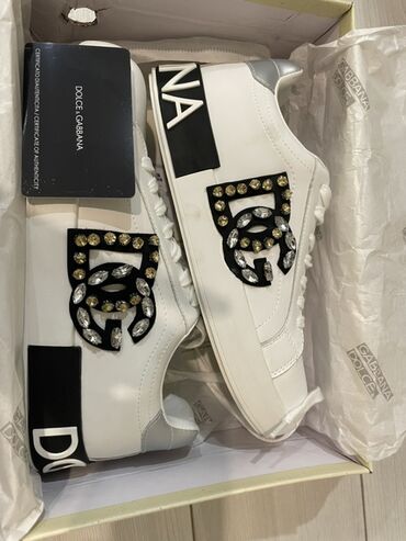 брендовые кошельки бишкек: Кроссовкалар, 38, Dolce & Gabbana, Жаңы, түсү - Ак, Өзү алып кетүү