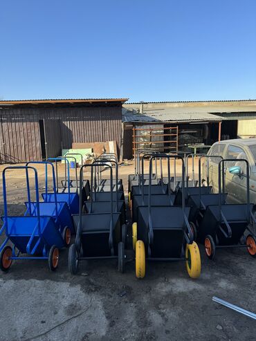 Садово-строительные тачки и тележки: Садово-строительная тачка и тележка, Стальная, Двухколесная, Новый — 3