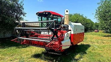 Kubota çəltik biçən-kombayn 120 at gücü / bunker 1000 kq / 383 moto lalafo.az -da Kubota çəltik biçən-kombayn 120 at gücü / bunker 1000 kq / 383 moto