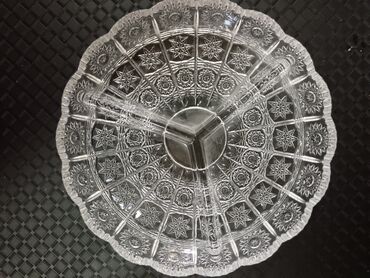 Konfet qabları: Kvars/şüşə kəsim naxışlı qab dəsti - 2 ədəd şəffaf kəsim naxışlı qab — 10