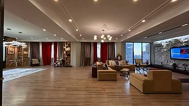 акуновские: Аренда офисов, 360 м², В жилом комплексе, С видом на горы — 9