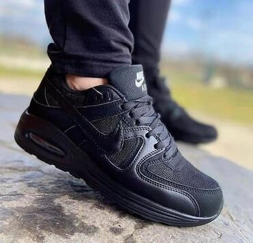 Women's Sneakers and athletic shoes: Nike, 38 — 7