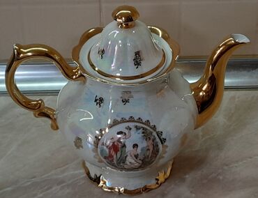2 yaş tortu: Yeni, Dəm caydanı, Farfor, 2 l, Almaniya