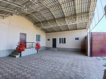 Кыймылсыз мүлк: Просторный частный дом с большим крытым двором и отдельными входами — 3