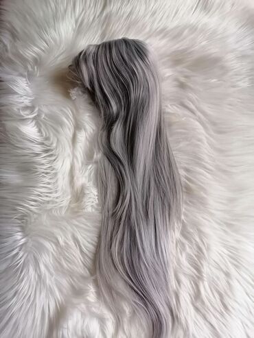 Perike i klipse: Extra kvalitet bez veštačkog sjaja Peru se peglaju uvijaju šišaju i — 24