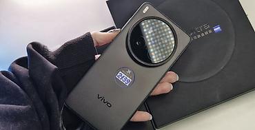 google p: Vivo X200 Ultra, Б/у, 512 ГБ, цвет - Черный, 2 SIM — 3