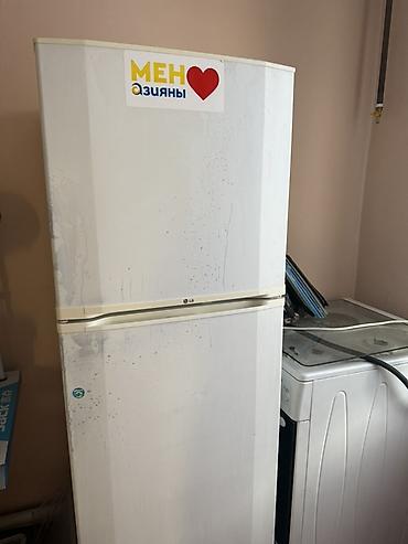 mini refrigerator: Двухкамерный холодильник LG с верхней морозильной камерой — 2