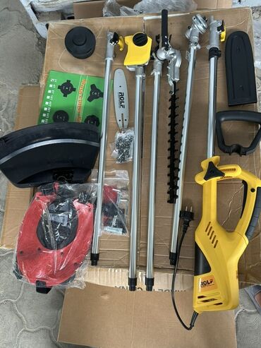 Триммеры, мотокосы: Электрическая коса TOP-4004 с мощностью 1.4 кВт и частотой вращения — 7